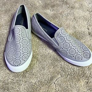 LN women’s Sperry gray suede slip on shoes size 10